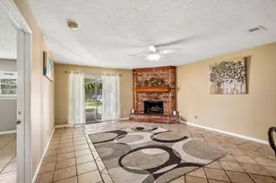 4202 Townes Forest Rd, Friendswood, TX 77546 - Photo 5