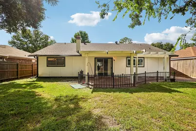 4202 Townes Forest Road, Friendswood, TX 77546 - Photo 29
