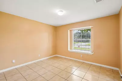4202 Townes Forest Road, Friendswood, TX 77546 - Photo 17