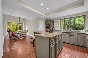 20 Sugar Berry Cir, Houston, TX 77024 - Photo 7