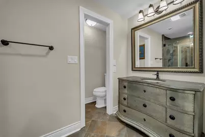 20 Sugarberry Circle, Houston, TX 77024 - Photo 15