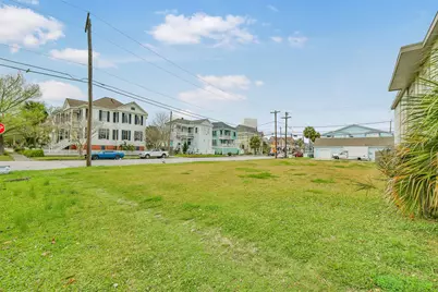 1628 Sealy Street, Galveston, TX 77550 - Photo 9