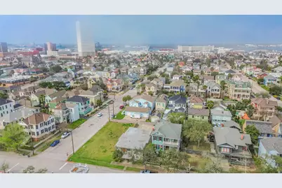 1628 Sealy Street, Galveston, TX 77550 - Photo 7