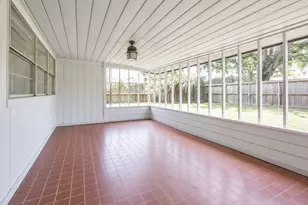 1311 Creek Hollow Dr, Seabrook, TX 77586 - Photo 9