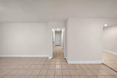 3032 Briarwick Lane, Houston, TX 77093 - Photo 9