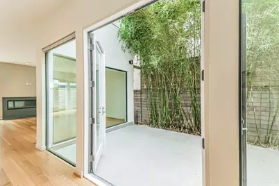 815 Alexander Street, Houston, TX 77007 - Photo 9