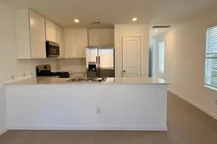 921 Pertuso, Huffman, TX 77336 - Photo 3