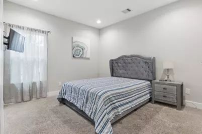 5904 Gardendale Drive #E, Houston, TX 77092 - Photo 25
