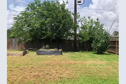 9515 Eaglewood Spring Drive, Houston, TX 77083 - Photo 17