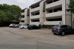 3015 Walnut Bend Ln, Houston, TX 77042 - Photo 15