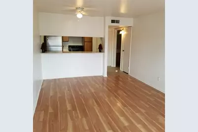 3015 Walnut Bend Lane #33, Houston, TX 77042 - Photo 1