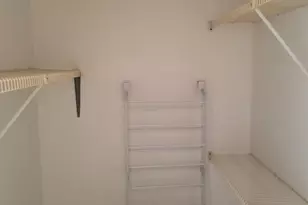 3015 Walnut Bend Ln, Houston, TX 77042 - Photo 7