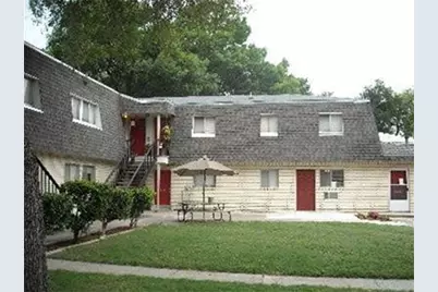 499 W San Antonio, Lockhart, TX 78644 - Photo 1