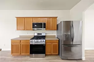 5213 Bailey Ln, Alvin, TX 77511 - Photo 13