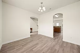 5213 Bailey Ln, Alvin, TX 77511 - Photo 5