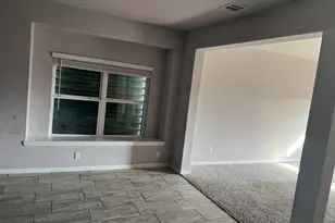 110 Kelly St, Angleton, TX 77515 - Photo 3