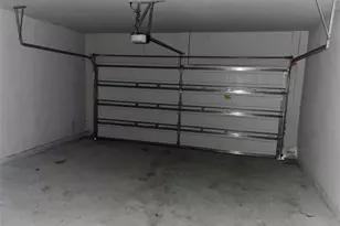 110 Kelly St, Angleton, TX 77515 - Photo 15