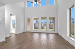 31139 Riley Hts Dr, Fulshear, TX 77441 - Photo 3