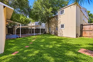 4505 Larch Ln, Bellaire, TX 77401 - Photo 21