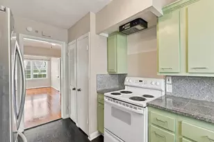 4505 Larch Ln, Bellaire, TX 77401 - Photo 13