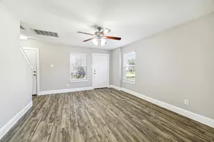 5710 Mid Way, Kingwood, TX 77339 - Photo 3