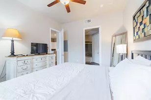 2400 McCue Rd, Houston, TX 77056 - Photo 7