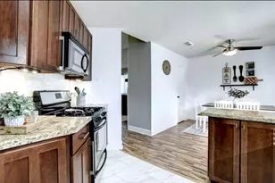 4508 Stonebridge Dr, Pearland, TX 77584 - Photo 11