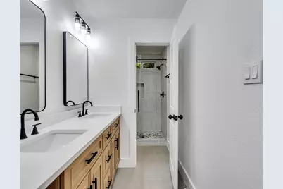 3035 Pecan Point Dr, Sugar Land, TX 77478 - Photo 31