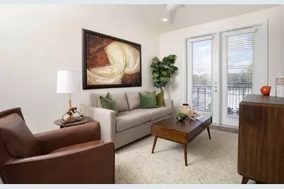 1690 North Loop #304, Houston, TX 77009 - Photo 1