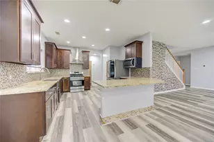 9351 Royal Way, Houston, TX 77083 - Photo 19