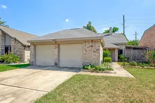 8618 Scenic Green Dr, Houston, TX 77088 - Photo 1