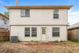 19530 Sandy Bank Dr, Tomball, TX 77375 - Photo 17