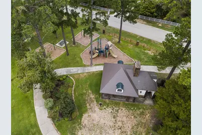 7330 Teaswood, Conroe, TX 77304 - Photo 13
