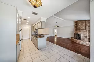 1918 Atlanta St, Deer Park, TX 77536 - Photo 7