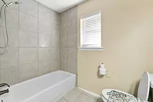 25119 Lynbriar Ln, Spring, TX 77373 - Photo 17
