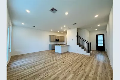 4143 Champlain Way, Rosharon, TX 77583 - Photo 5