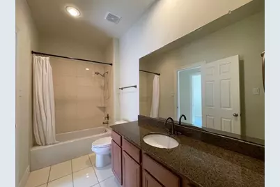 9103 Creekstone Lake Drive, Houston, TX 77054 - Photo 37