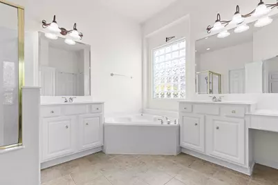 2404 S Venice Drive, Pearland, TX 77581 - Photo 19