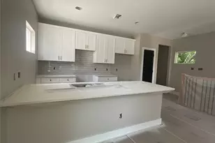 966 South Ln, Houston, TX 77088 - Photo 5