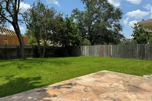 16806 Tibet Rd, Friendswood, TX 77546 - Photo 19