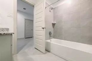 4947 Natchez Trce, Arcola, TX 77545 - Photo 5