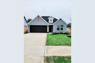 4947 Natchez Trace, Arcola, TX 77545 - Photo 1