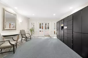 355 N Post Oak Ln, Houston, TX 77024 - Photo 5