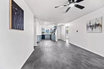 10027 Valley Sun Drive, Houston, TX 77078 - Photo 11