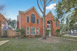 2627 Double Lake Dr, Missouri City, TX 77459 - Photo 3