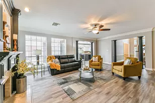 2021 Sandy Coast Cir, League City, TX 77573 - Photo 9