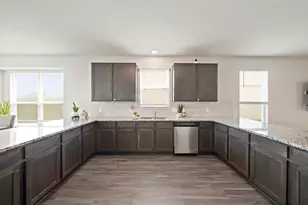 5330 Briana Dee Dr, Rosharon, TX 77583 - Photo 7