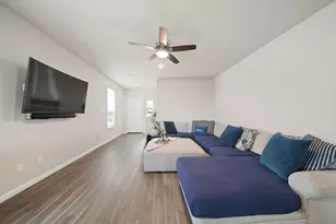 5330 Briana Dee Dr, Rosharon, TX 77583 - Photo 3