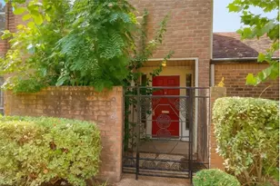 9146 Wilcrest Dr, Houston, TX 77099 - Photo 1