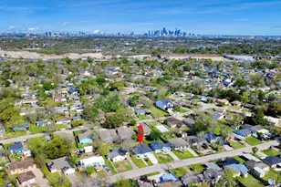 7338 Hurtgen Forest Rd, Houston, TX 77033 - Photo 21